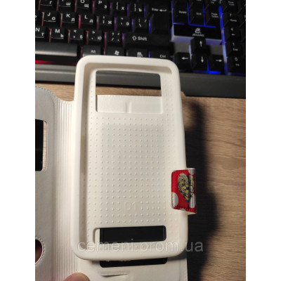 Универсальный чехол-книжка для телефонов 5.3–5.6