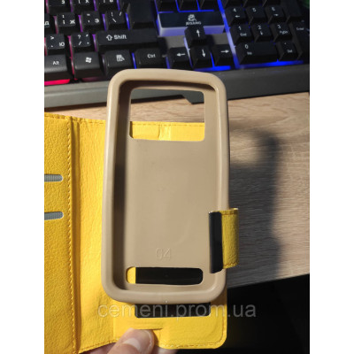 Универсальный чехол-книжка для телефонов 4.0