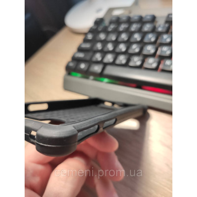 Универсальный чехол-накладка 4.0–4.5