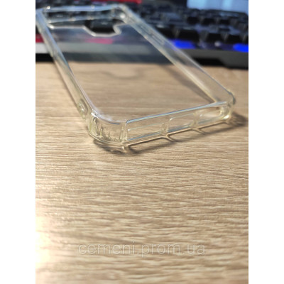 Универсальный прозрачный чехол-накладка 5.0–5.3